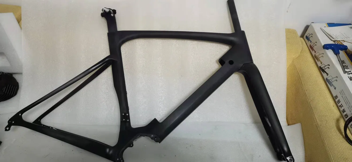 Bicycle Parts Carbon Bafang 700c Gravel E-Bike Frame