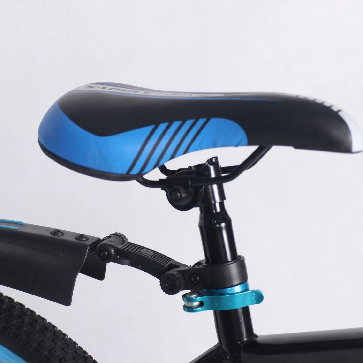 Popular 29 Inches 21 Speed Mountaiun Bike with High Carbon Steel Frame